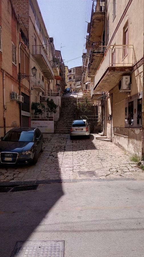 La Casa Del Corso Panzió Aragona Kültér fotó